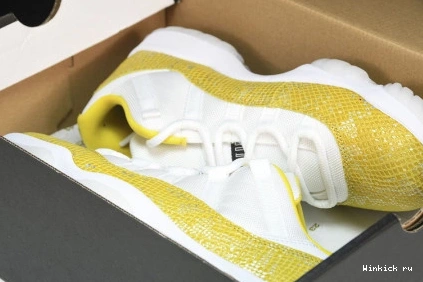 Low 11 Snakeskin” Air Jordan “Yellow 0803